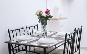 Ermis Luxury Suites&Apartments